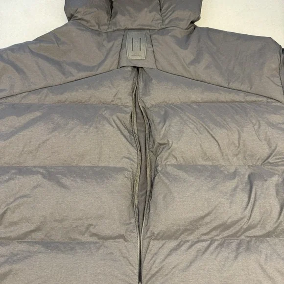 On Cloud Puffer Insulated Men's Challenger Jacket Black Sz Large Run On Cloud - Picture 14 of 16